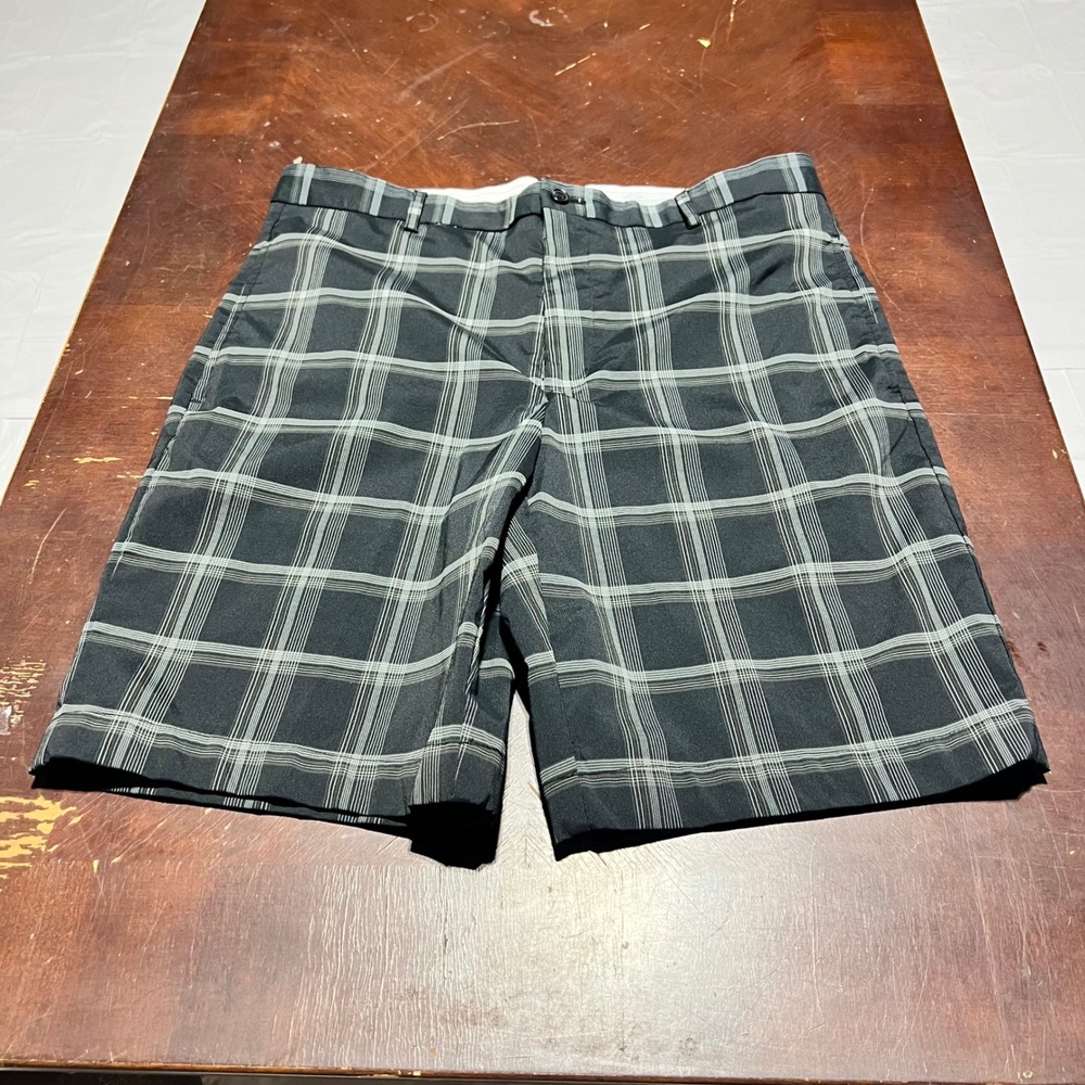 Greg Norman Mens Black Grey Plaid Performance Golf Shorts Size 36 Stretch Shark